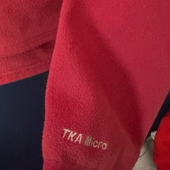 The North Face Women’s Large Pink Fleece - Picture 5 of 6